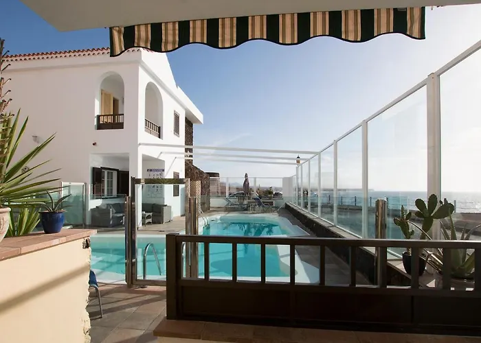 胡安贝尼特斯公寓 * Cotillo