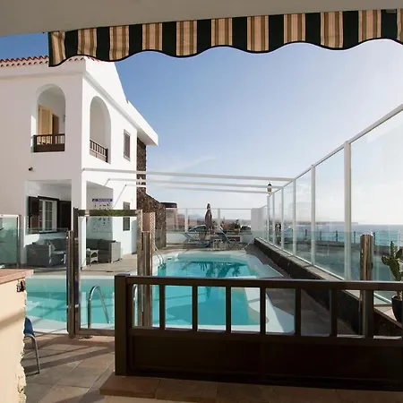 胡安贝尼特斯公寓 * Cotillo