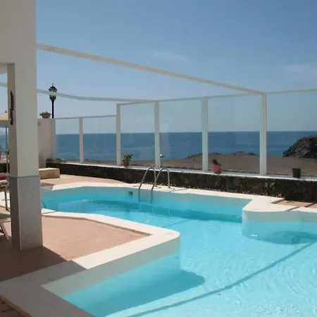 Juan Benitez アパート