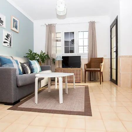 Juan Benitez Apartment *