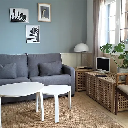 Juan Benitez Apartment *