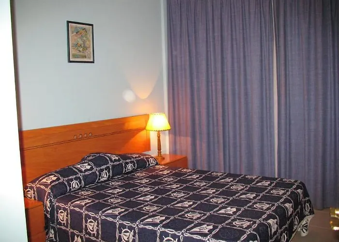 Juan Benítez * Cotillo